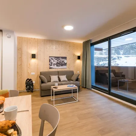 Lagrange Le Cristal De Piau