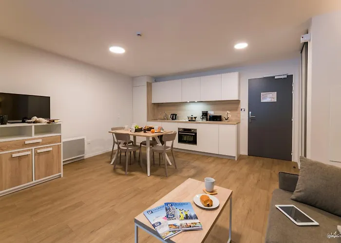 Lagrange Le Cristal De Piau