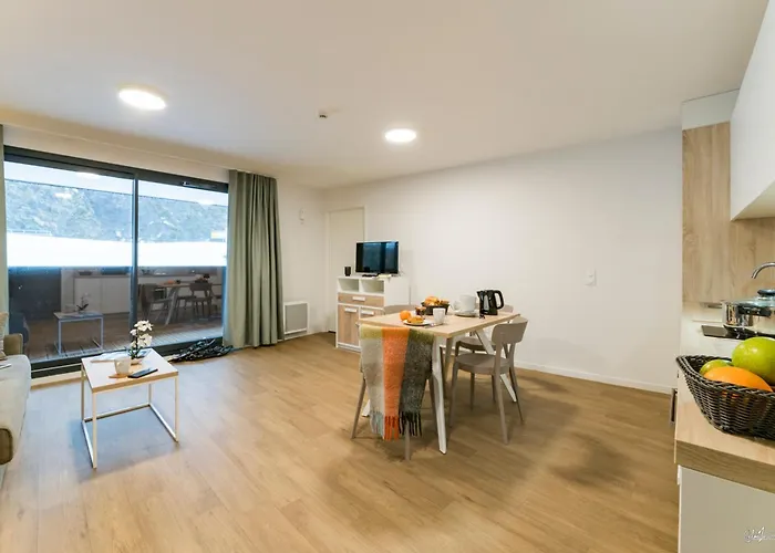 Lagrange Le Cristal De Piau * Aragnouet