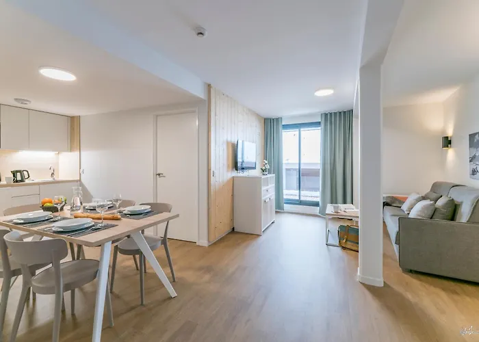 Lagrange Le Cristal De Piau