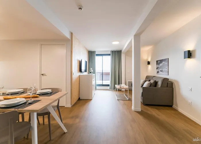 Lagrange Le Cristal De Piau * Aragnouet