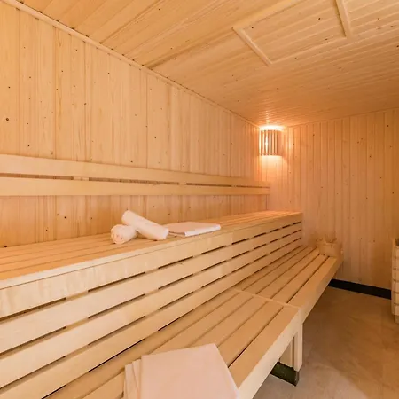 Lagrange Le Cristal De Piau