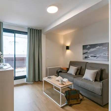 Lagrange Le Cristal De Piau Apartment