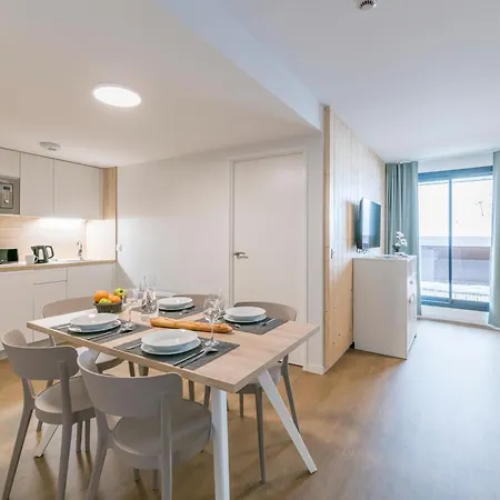 아파트 Lagrange Le Cristal De Piau 아라뉴엣