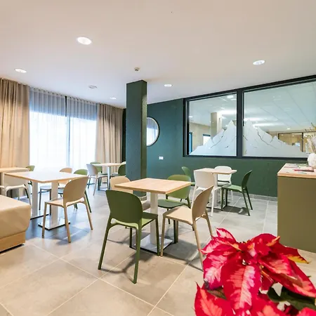 Lagrange Le Cristal De Piau 아라뉴엣